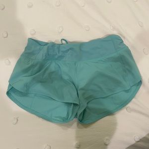 Women’s Lululemon Speed Up Low Rise Short 2.5”